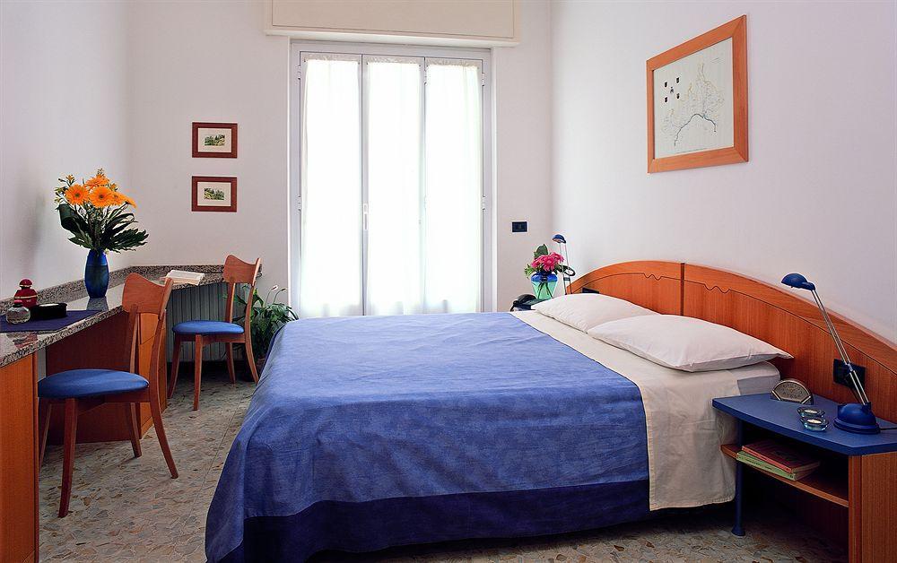 Residenza Adelaide Aparthotel Finale Ligure Luaran gambar