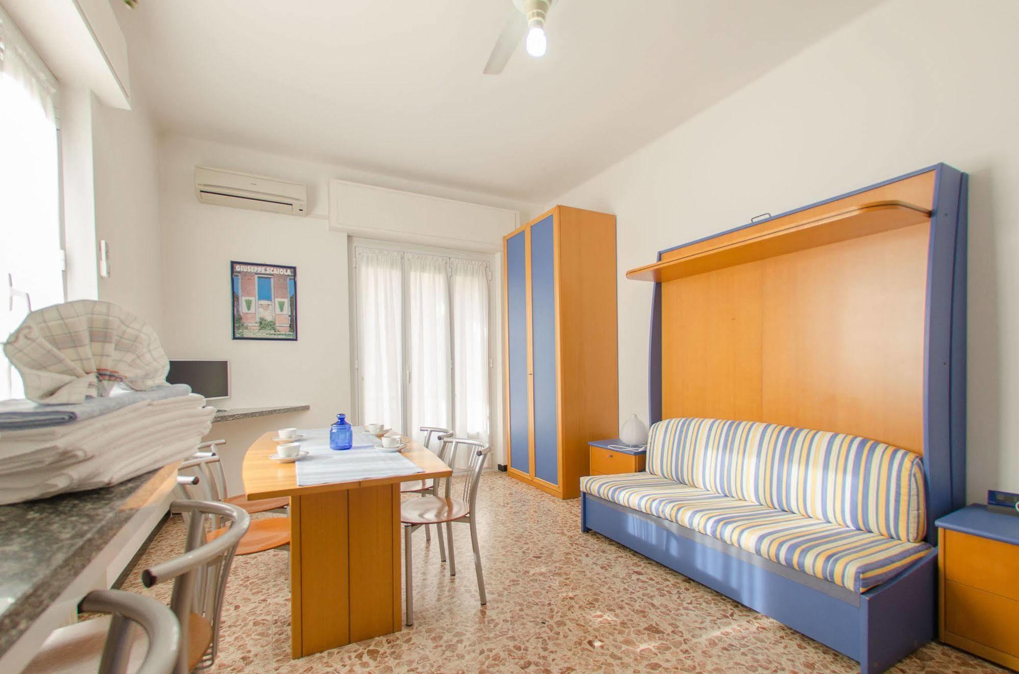 Residenza Adelaide Aparthotel Finale Ligure Luaran gambar